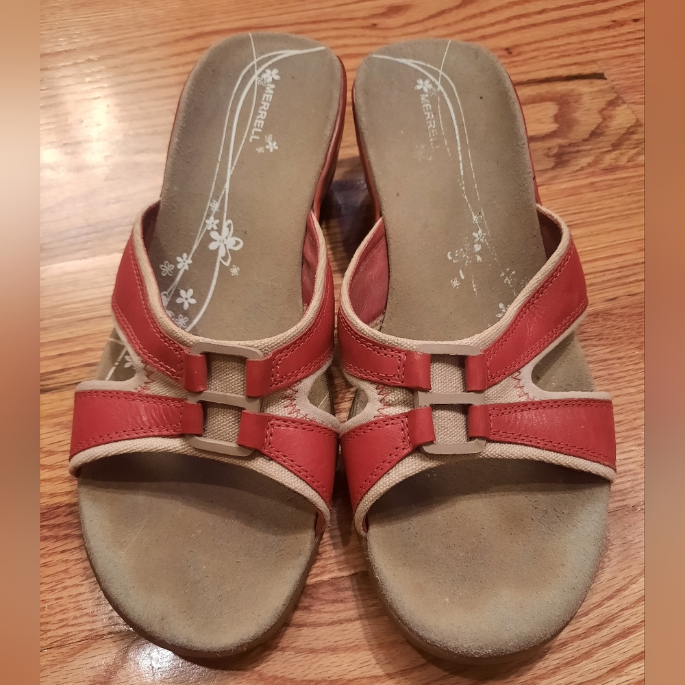 Merrell Sandal Wedge Slide Dewberry Red Leather‎ Sandal - Size 8